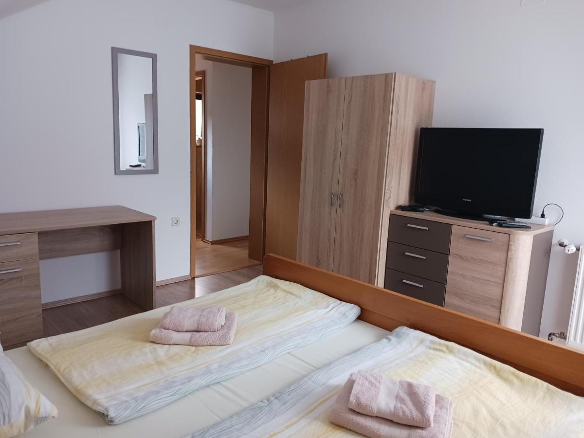 M & J Villa Красно Поле Екстериор снимка